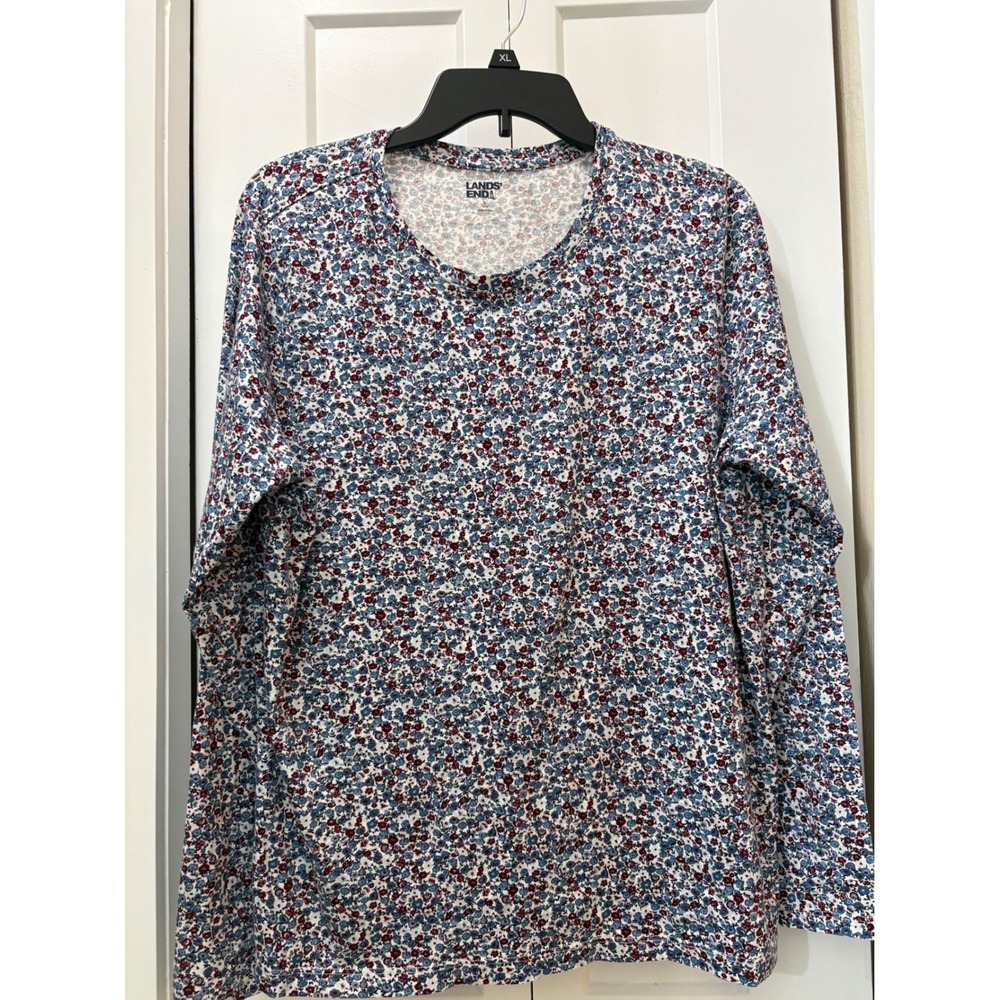 Lands End Womens L 14-16 Blue Burgundy Ditsy Floral Long Sleeve Crew Neck Tee